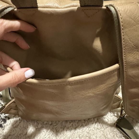 Azaria La Mere Original Diaper Bag with clutch - Picture 6 of 11